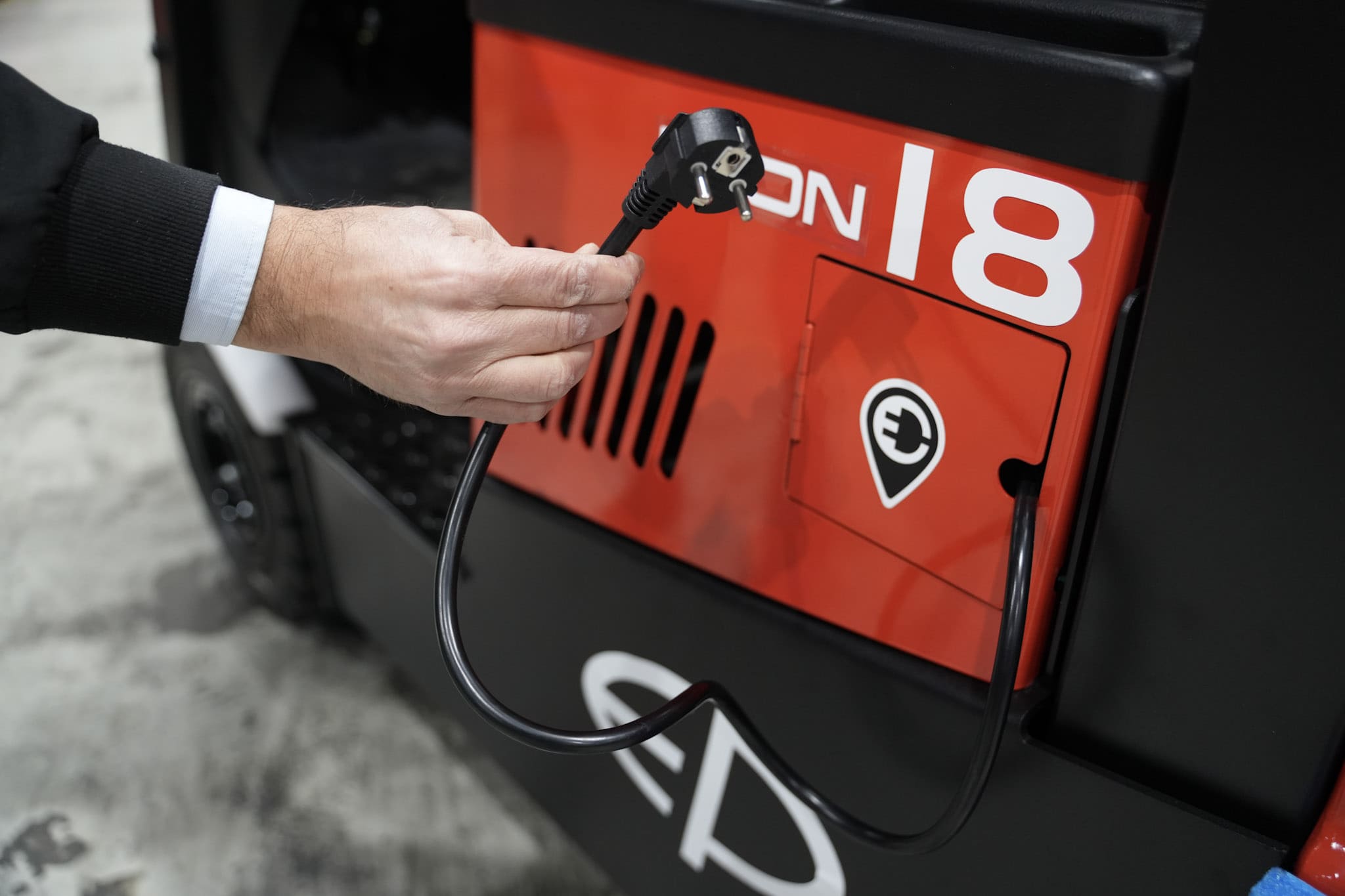 Forklift servicing repairs Ireland Northern Ireland