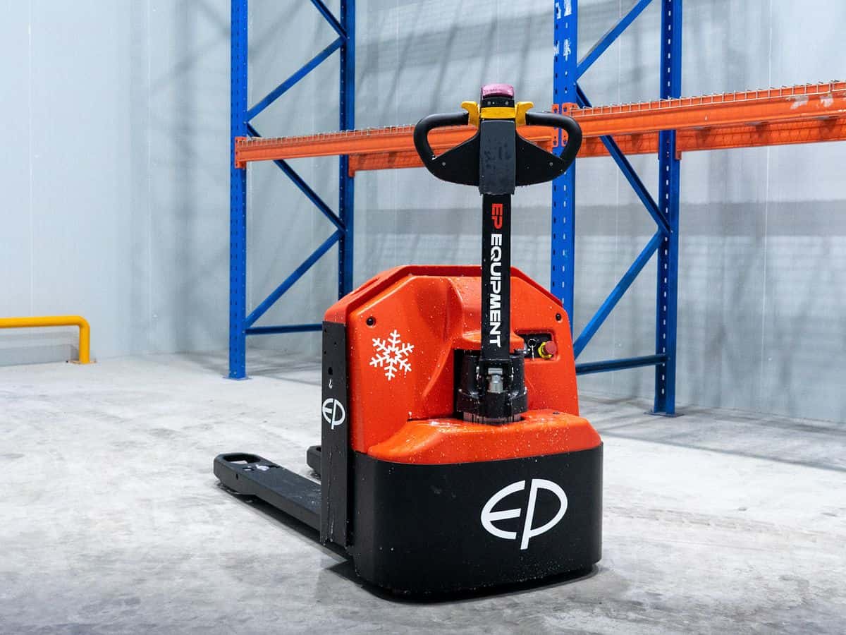 EP electric warehouse equipment at work