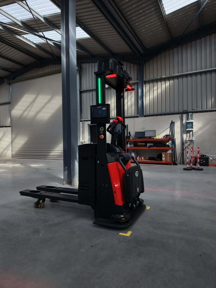 EP XQE122 autonomous reach stacker in the Clearlift Navan demo warehouse